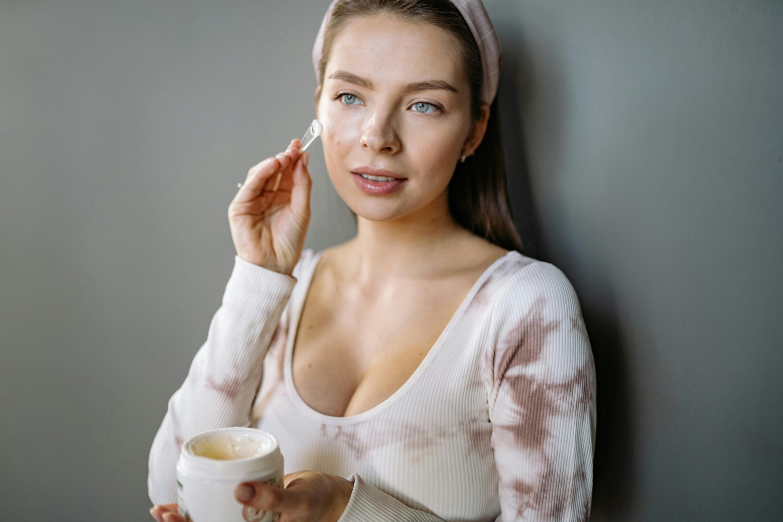 Why Does My Skin Burn After Moisturizer? (And How to Fix It)